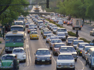 Traffic congestion in Mexico City (Photo via gondolaproject.com)